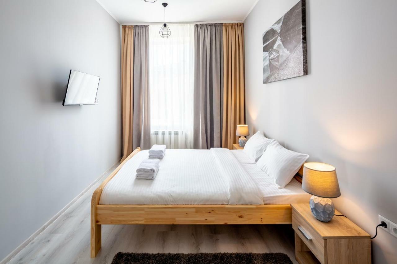 Alfa Apartments Chornovola Lviv Ngoại thất bức ảnh